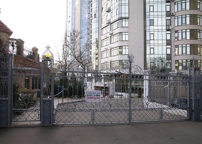 аркадия гагарин на плазе апарт Odessza